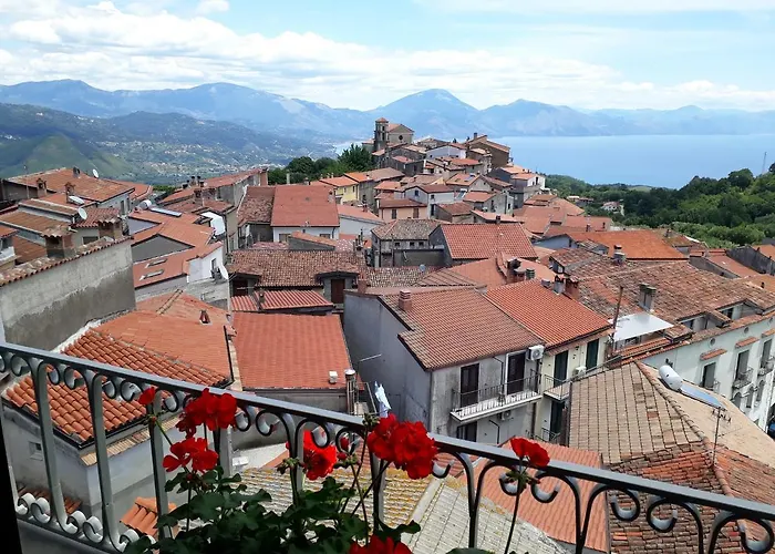Pie' D'ulivo - La Residenza Nel Centro Storico 3*