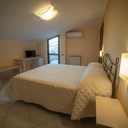 Pie' D'ulivo - La Residenza Nel Centro Storico 3* Bosco (Campania)