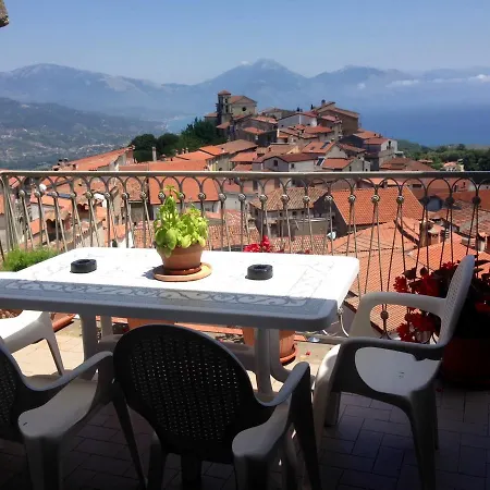 Pie' D'ulivo - La Residenza Nel Centro Storico Guest house Bosco (Campania)