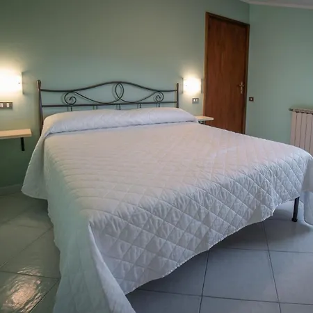 Pie' D'ulivo - La Residenza Nel Centro Storico